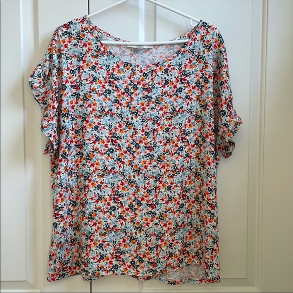 LOFT Tops - Floral Loft Blouse